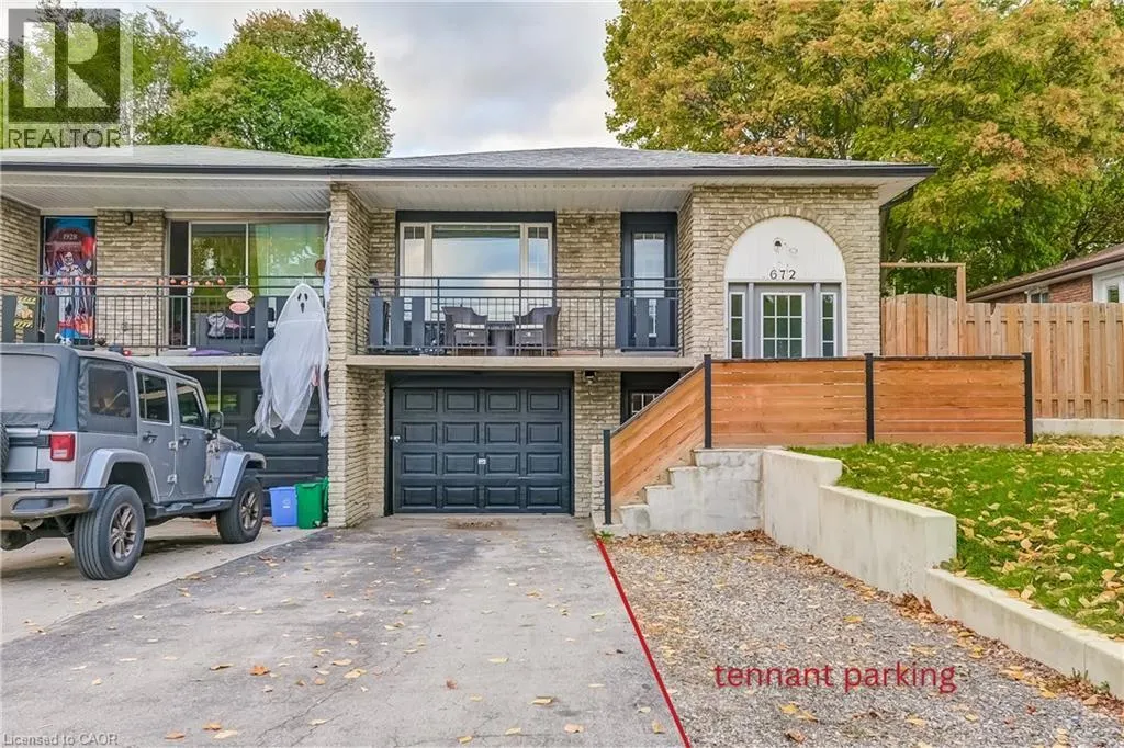 672 CASTLEGUARD Crescent Unit# 2, #2