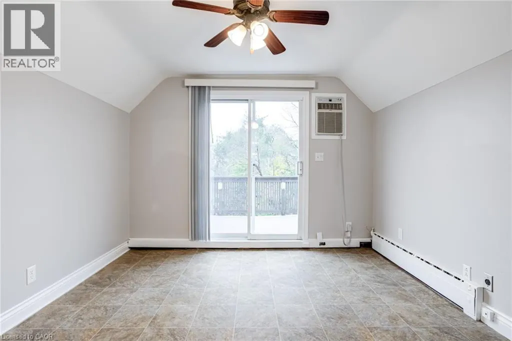 15 EMPRESS Avenue