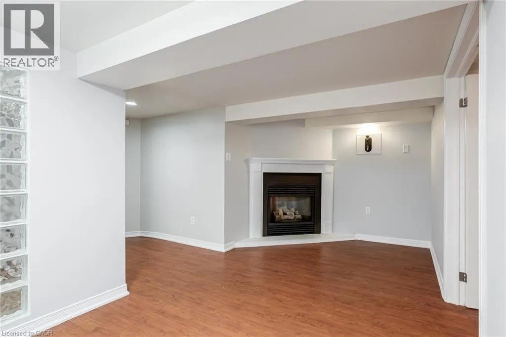 15 EMPRESS Avenue