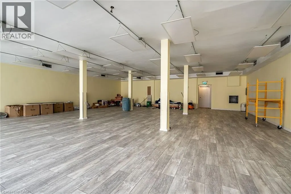 135 JAMES Street N Unit# 3, #3