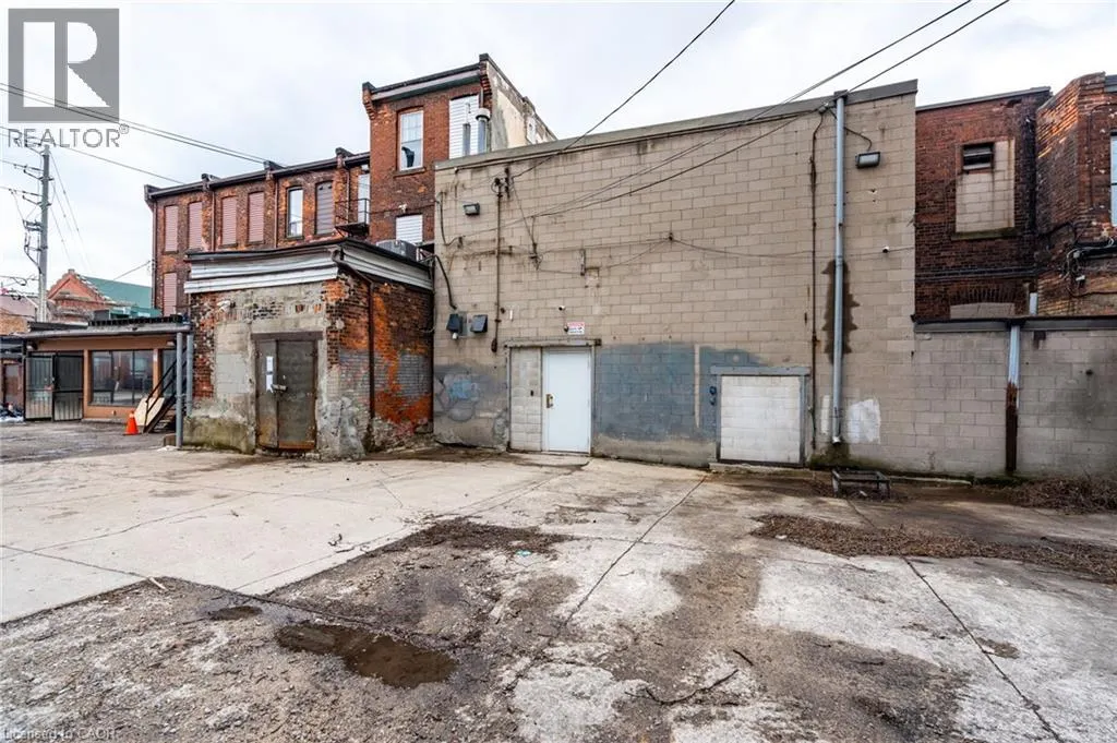 135 JAMES Street N Unit# 3, #3