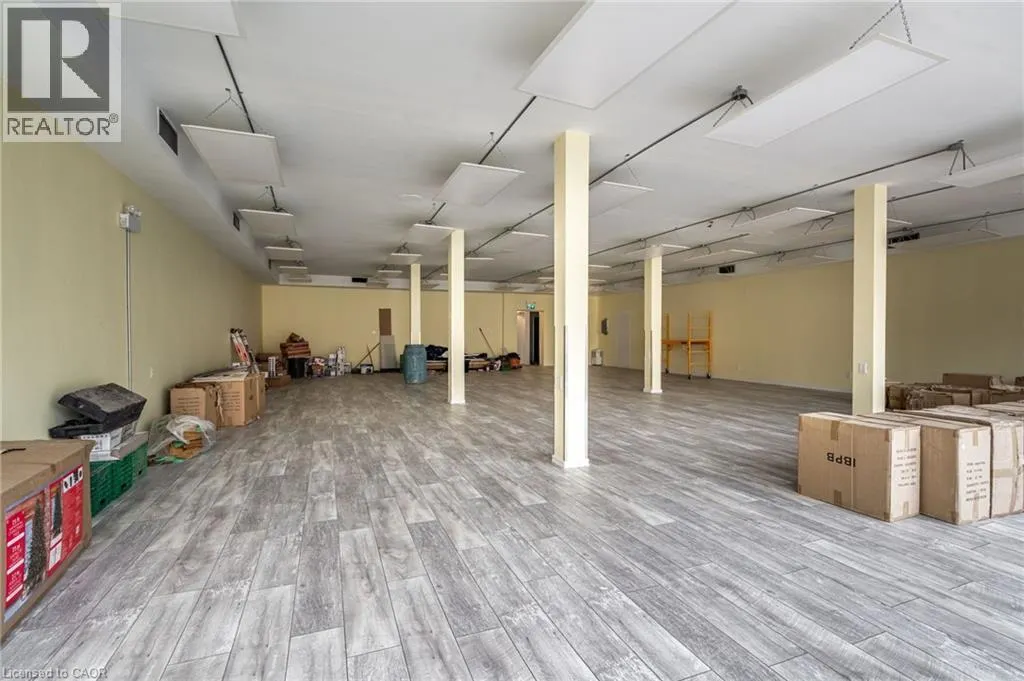 135 JAMES Street N Unit# 3, #3