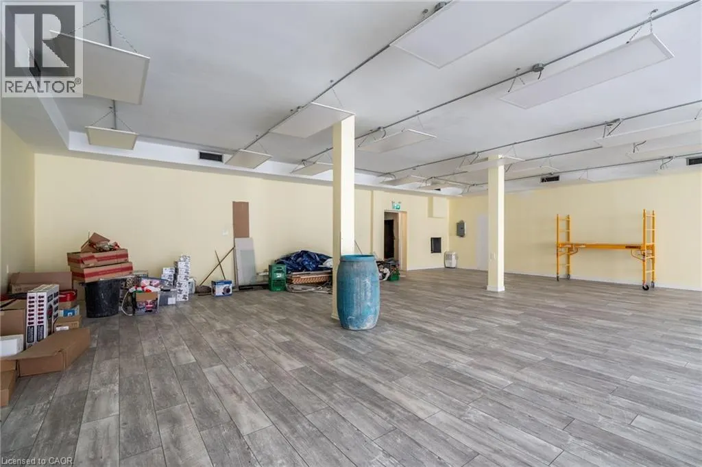135 JAMES Street N Unit# 3, #3