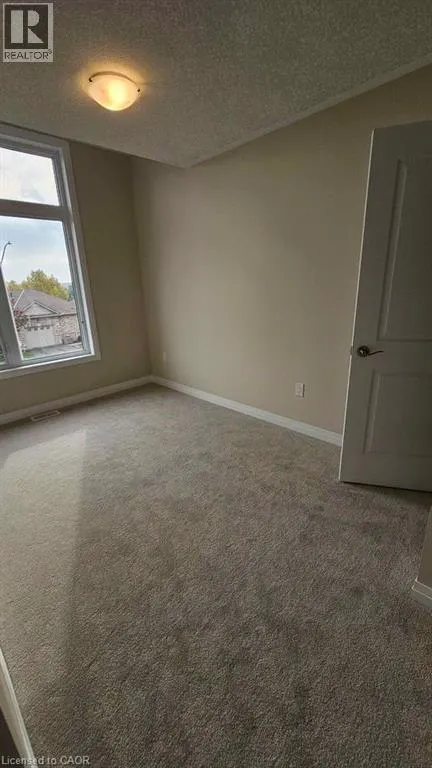 25 ISHERWOOD Avenue Unit# J137, #J137
