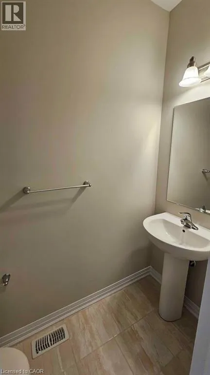 25 ISHERWOOD Avenue Unit# J137, #J137