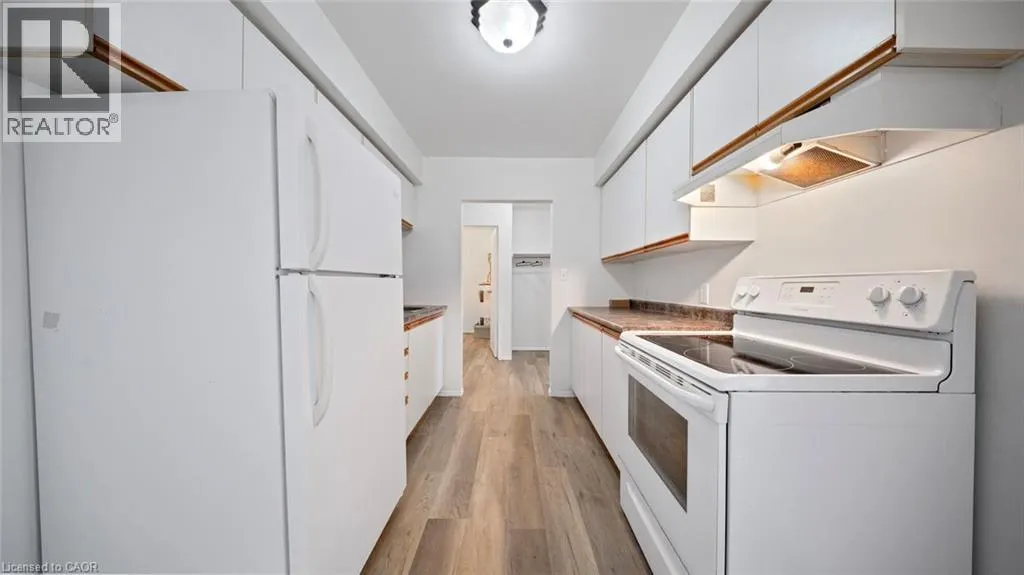 60 DONLY Drive Unit# 303, #303