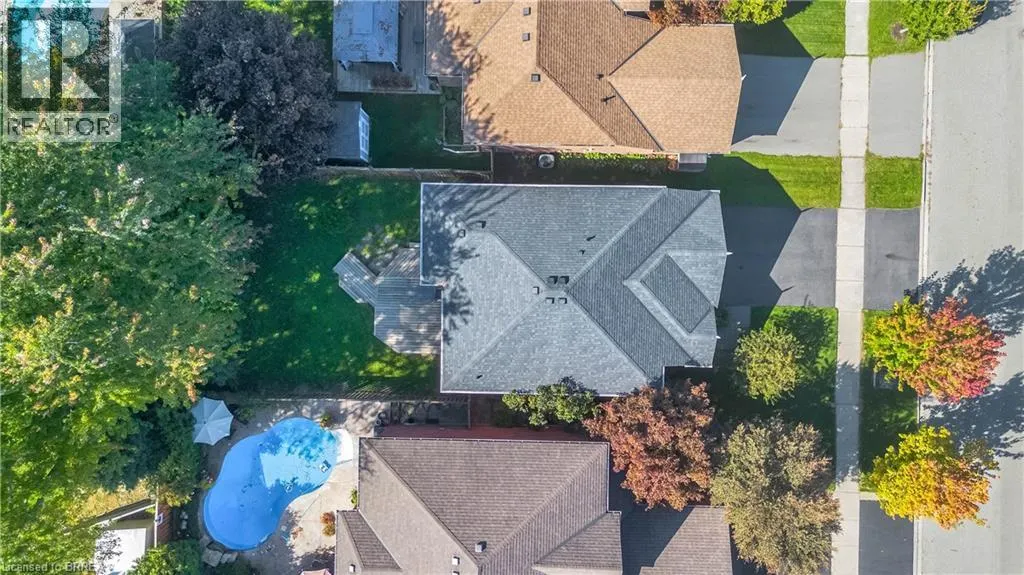 10 HARLEY Avenue