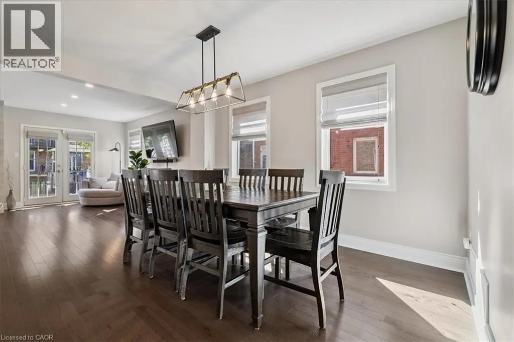 44 SUNVALE Place