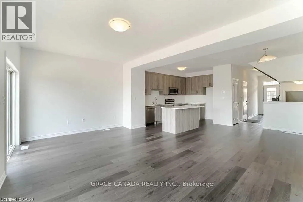 39 JUNE CALLWOOD Way