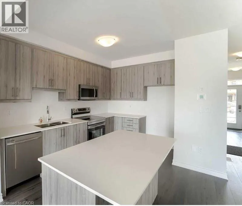 39 JUNE CALLWOOD Way