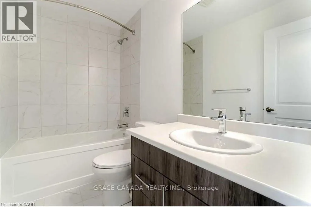 39 JUNE CALLWOOD Way