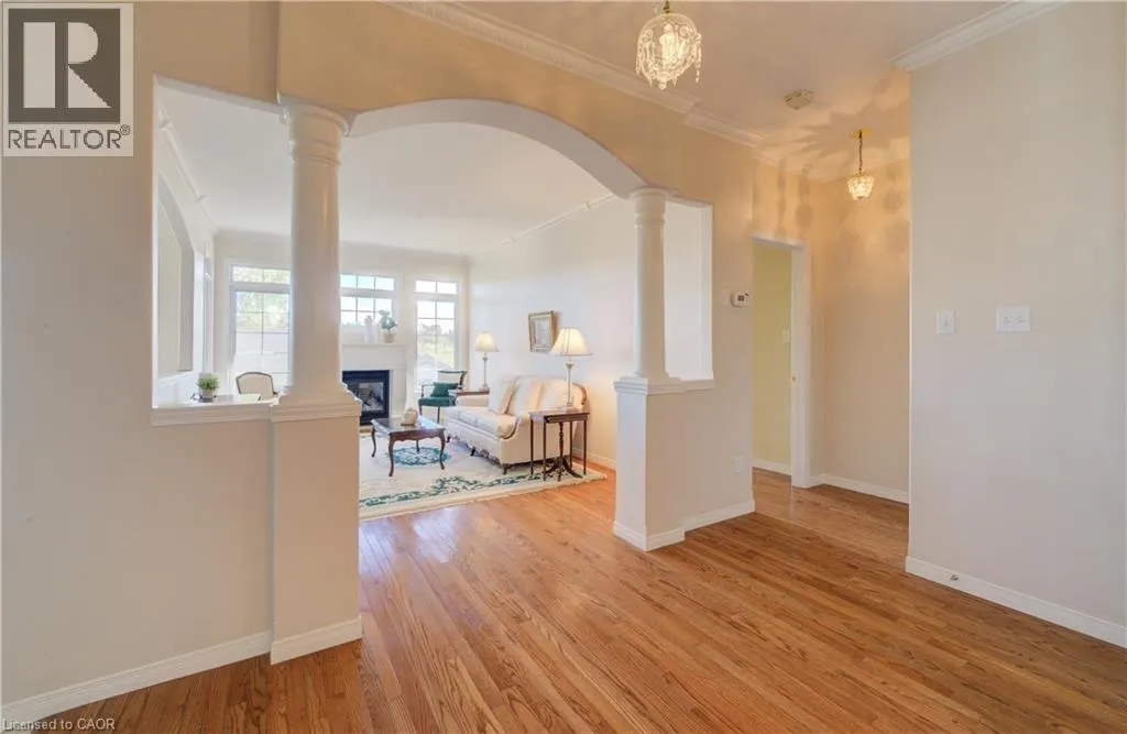165 CHANDOS Drive Unit# 40, #40