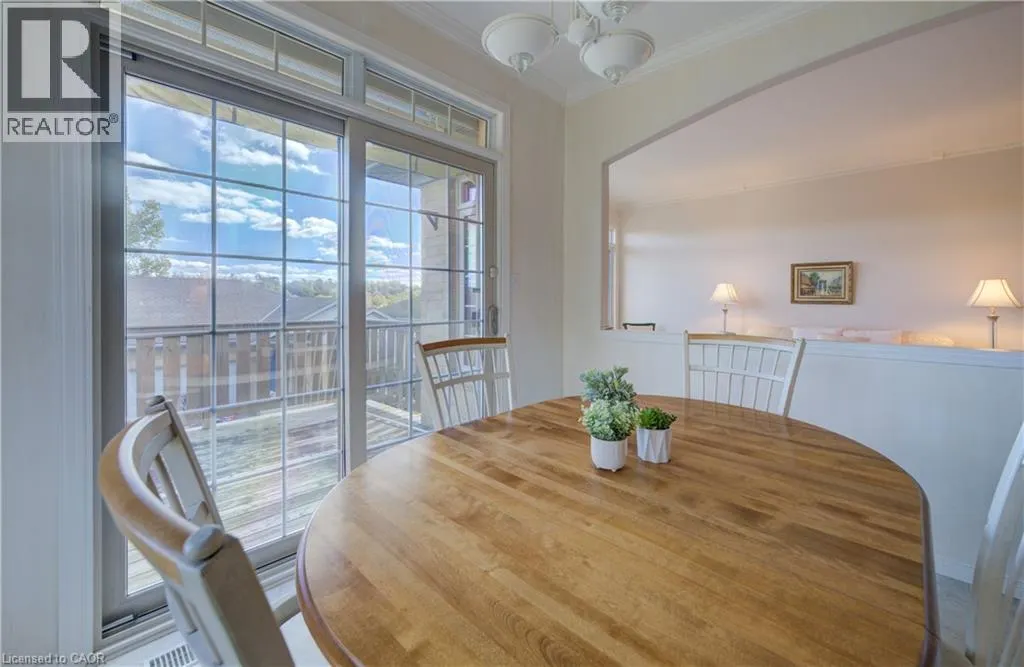 165 CHANDOS Drive Unit# 40, #40