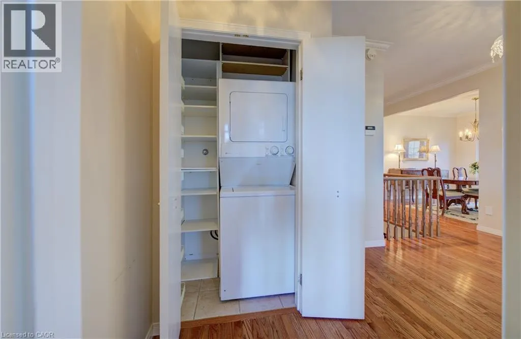 165 CHANDOS Drive Unit# 40, #40