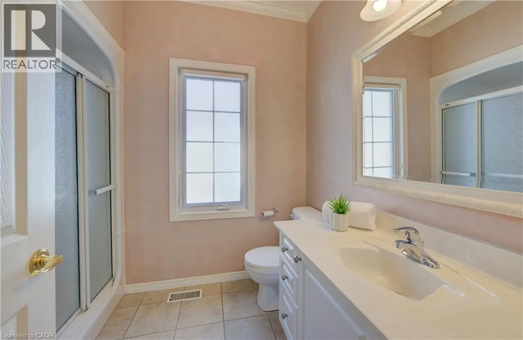 165 CHANDOS Drive Unit# 40, #40