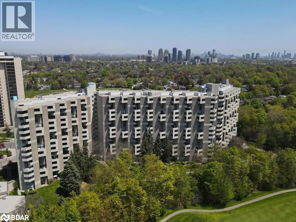 288 MILL Road Unit# F19, #F19