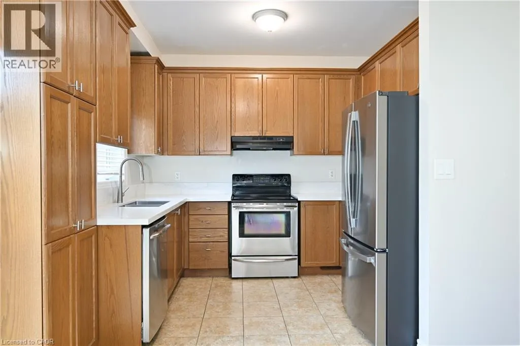 26 SPRINGSTEAD Avenue