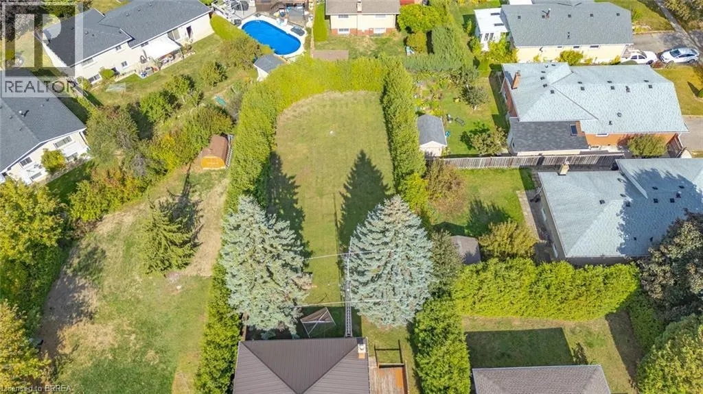 6 VENTNOR Court