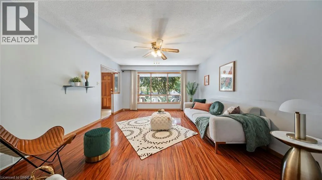 6 VENTNOR Court