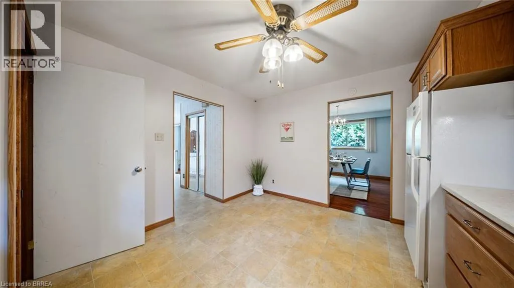 6 VENTNOR Court