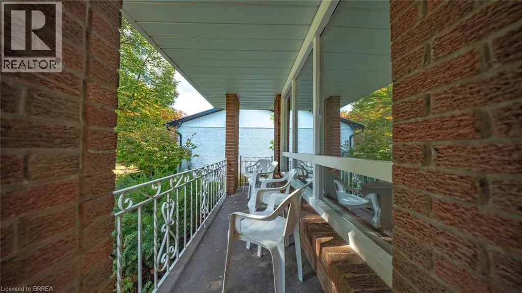 6 VENTNOR Court
