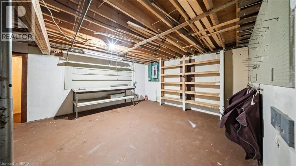 6 VENTNOR Court