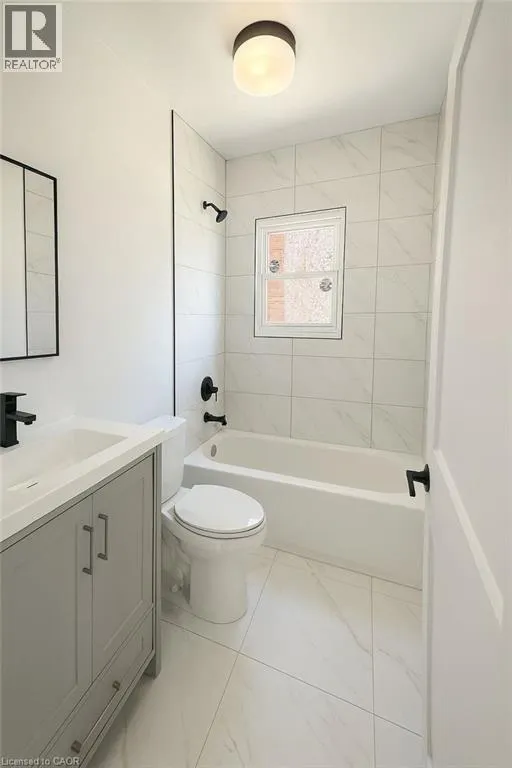 27 QUEENSTON Street Unit# 1, #1