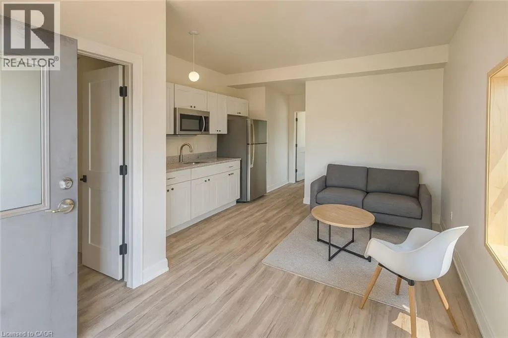 27 QUEENSTON Street Unit# 1, #1