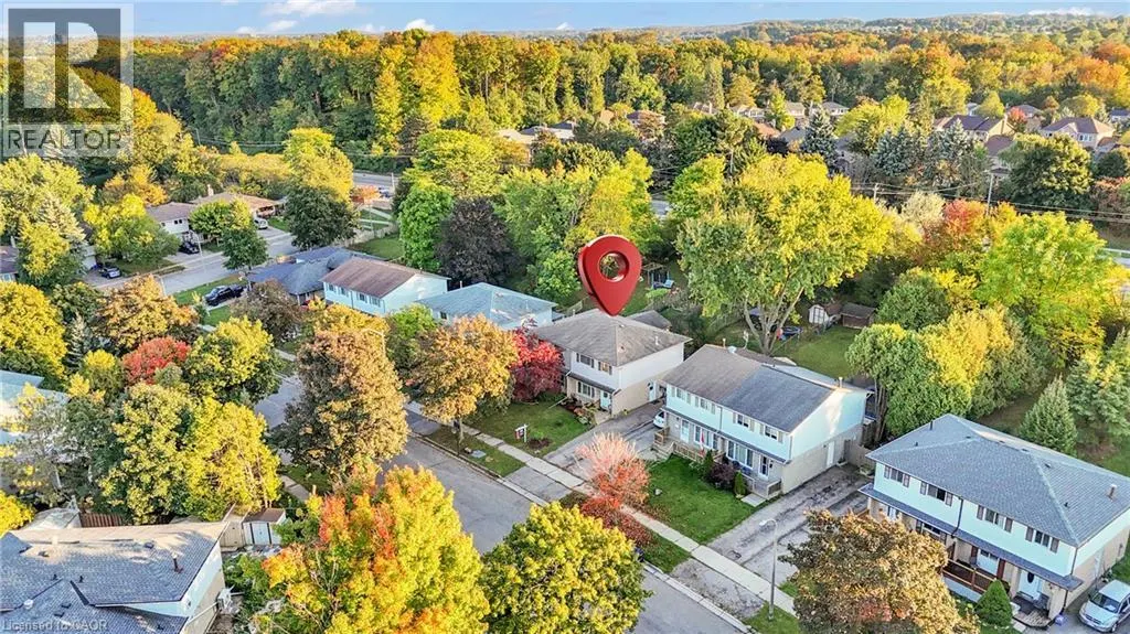 110 SHADELAND Crescent