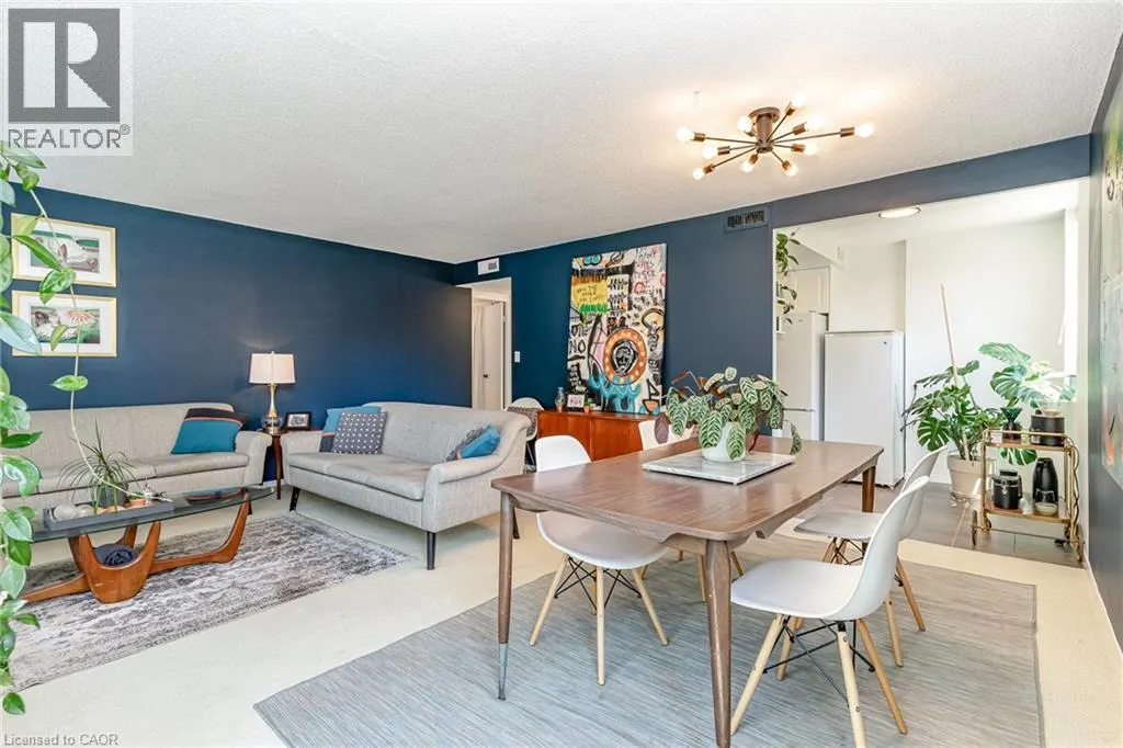 120 DUKE Street Unit# 206, #206