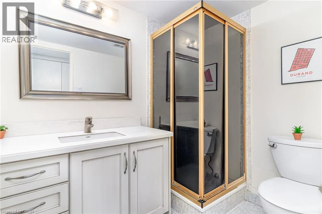 120 DUKE Street Unit# 206, #206