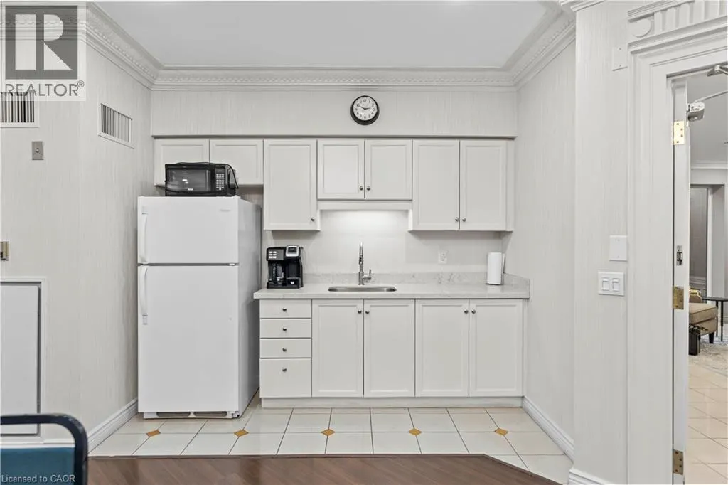 2075 AMHERST HEIGHTS Drive Unit# 506, #506