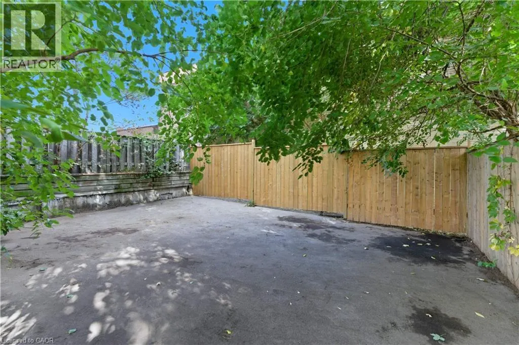199 JACKSON Street E