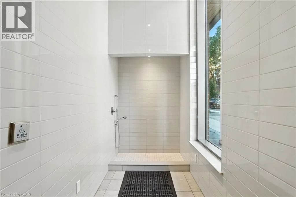 212 KING WILLIAM Street Unit# 1209, #1209