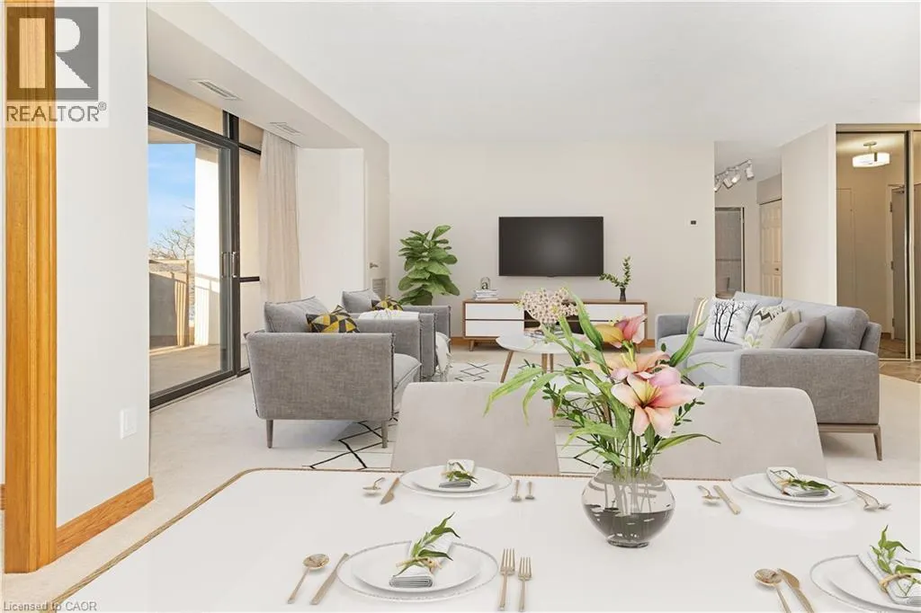 500 GREEN Road Unit# 303, #303