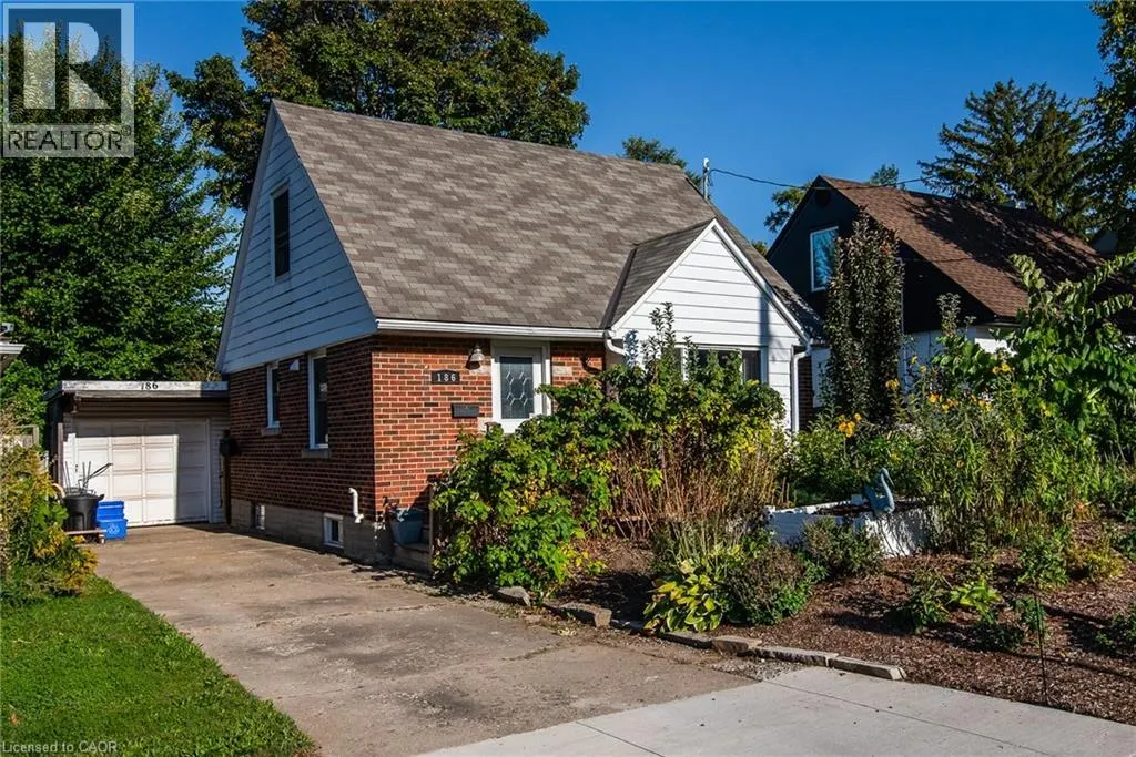 186 HIGHLAND Road E