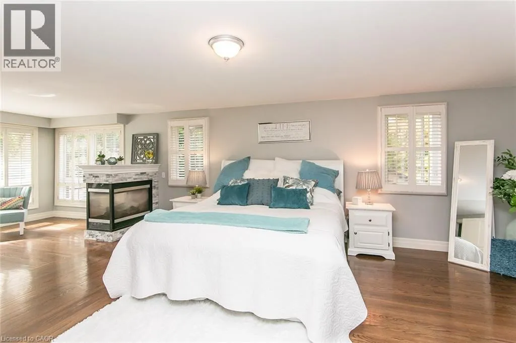 358 GREEN ACRES Drive