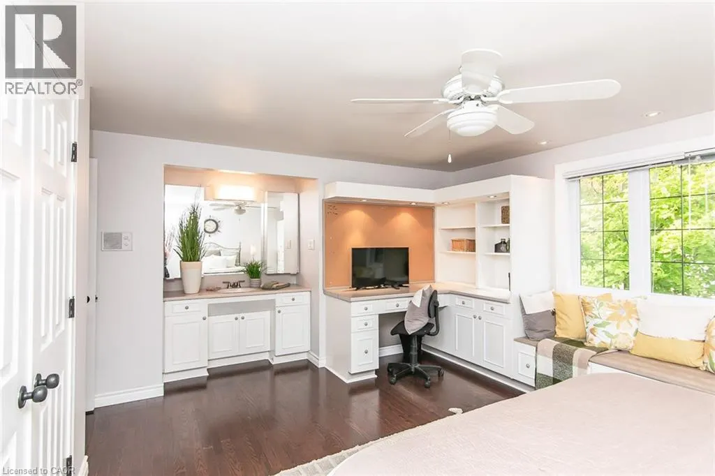 358 GREEN ACRES Drive