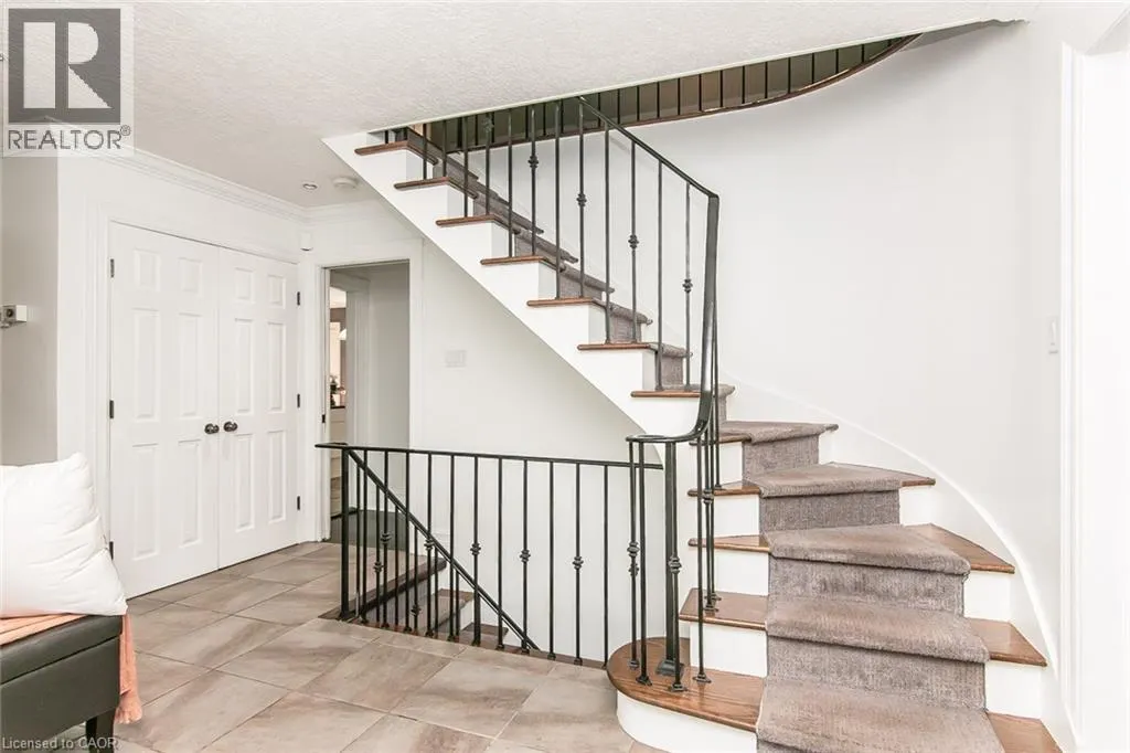 358 GREEN ACRES Drive
