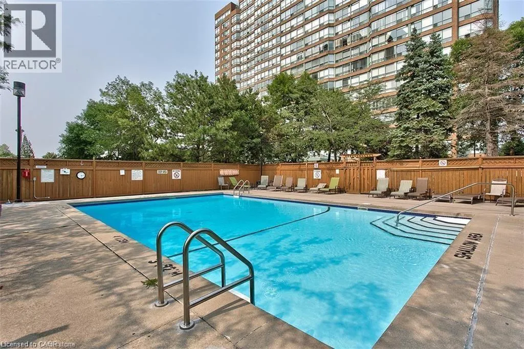 1270 MAPLE CROSSING Boulevard Unit# 914, #914