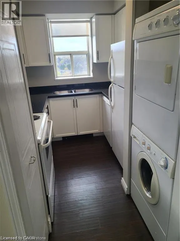 1270 MAPLE CROSSING Boulevard Unit# 914, #914
