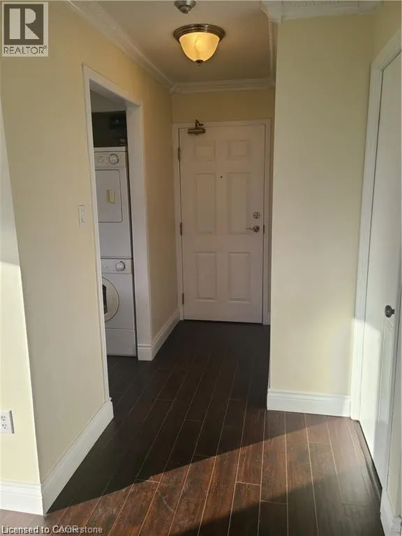 1270 MAPLE CROSSING Boulevard Unit# 914, #914