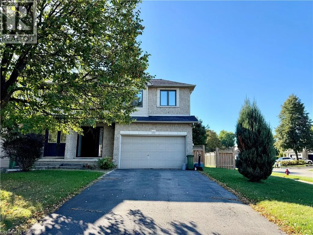 122 FOXBOROUGH Drive
