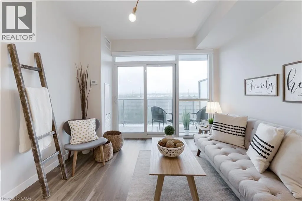 2081 FAIRVIEW Street Unit# 713, #713