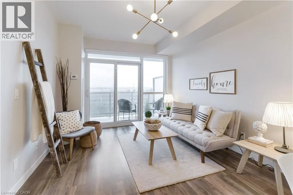 2081 FAIRVIEW Street Unit# 713, #713