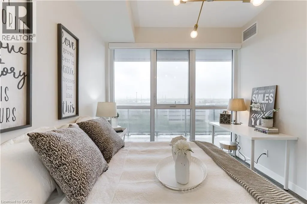 2081 FAIRVIEW Street Unit# 713, #713