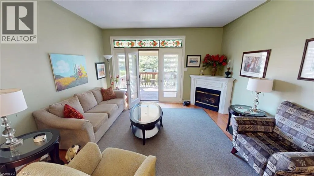 21 WILLOWLANDING Court