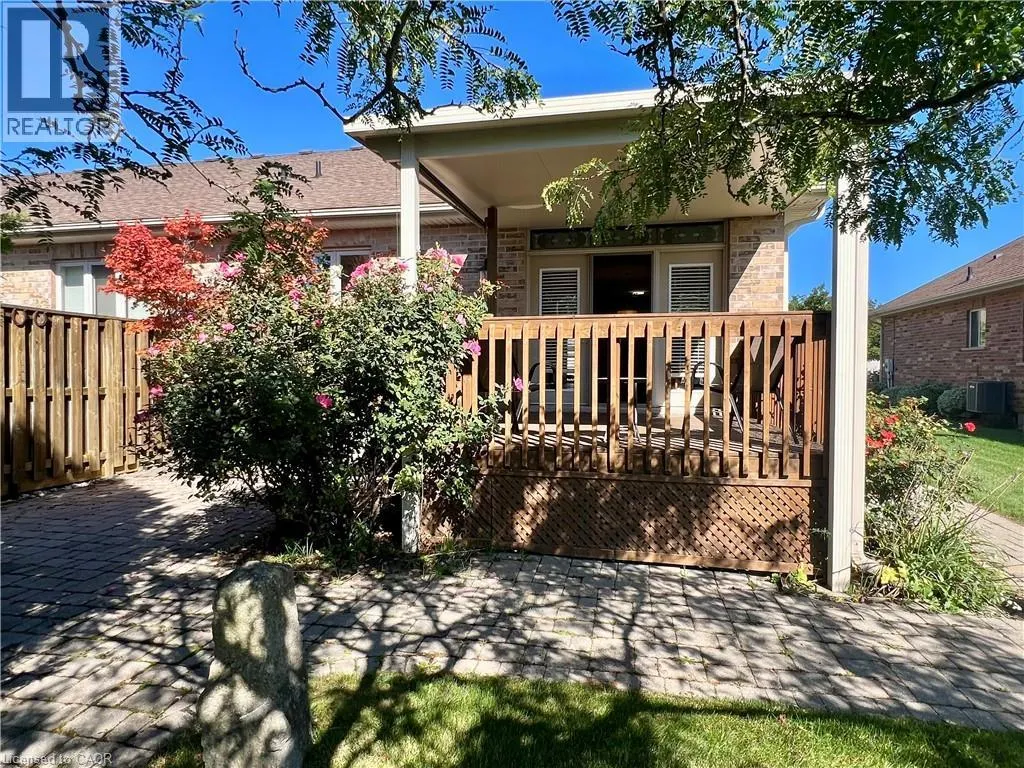 21 WILLOWLANDING Court