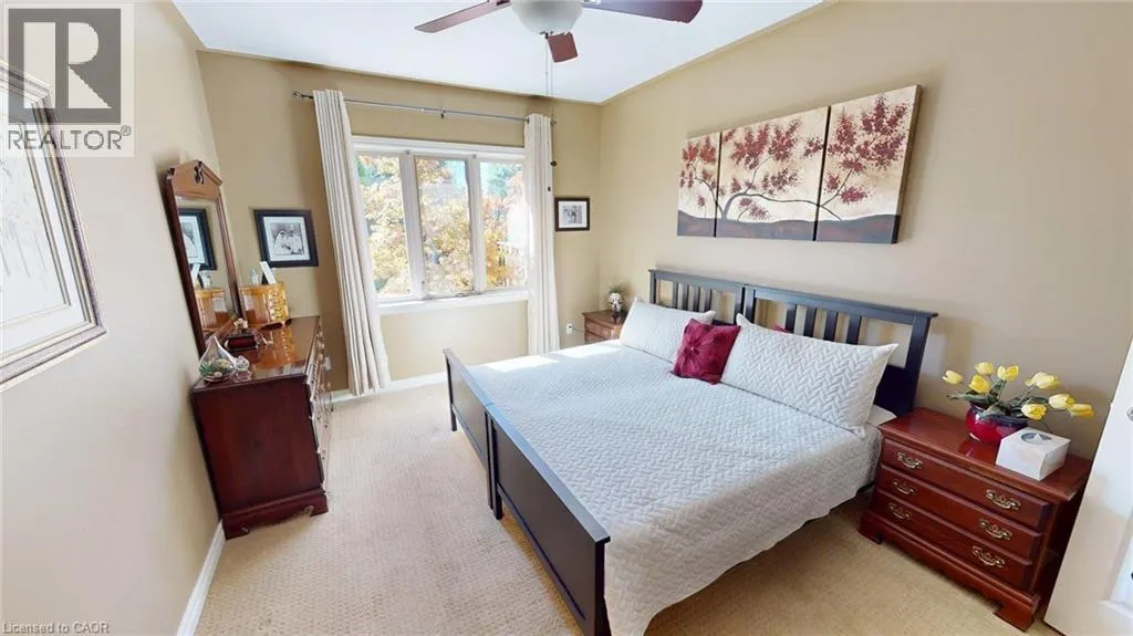 21 WILLOWLANDING Court