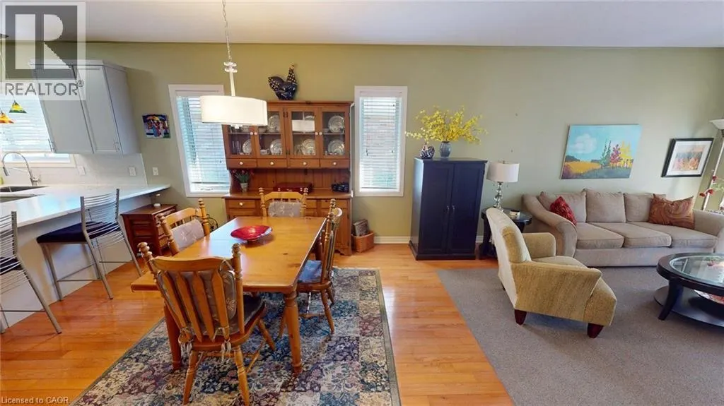 21 WILLOWLANDING Court